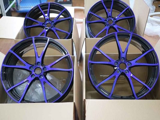 Jantes forgées 1 pièce 22x10.5 noires et bleues sur mesure pour Audi RS4